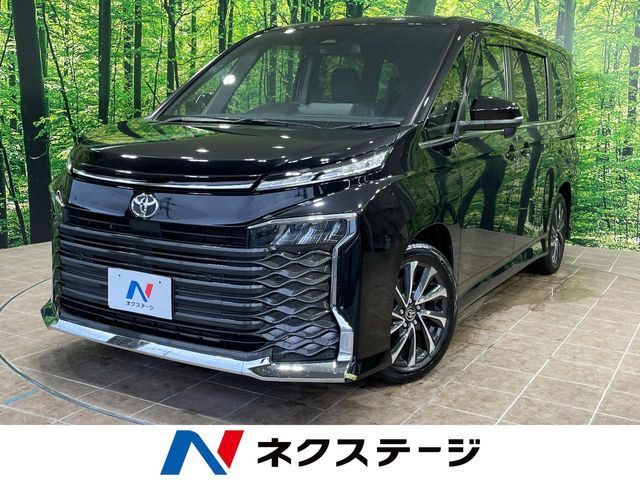 TOYOTA / VOXY