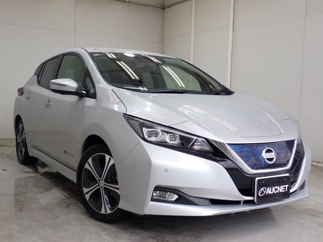 Japanese used car Ref# 1593708 NISSAN / LEAF