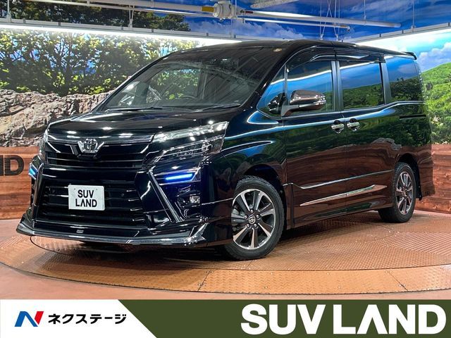 TOYOTA / VOXY