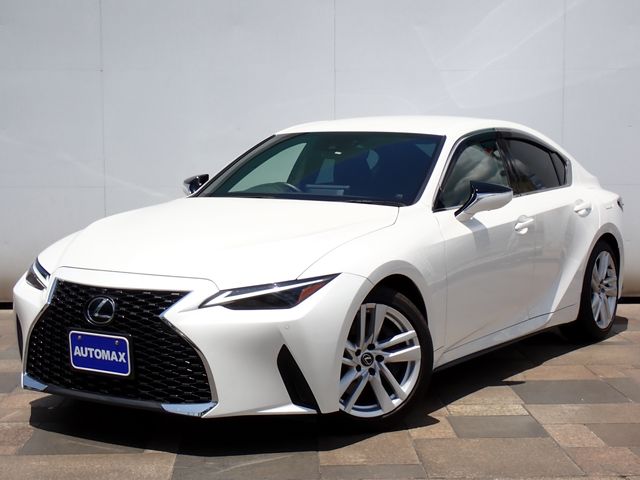 TOYOTA / LEXUS IS300h