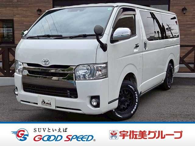 TOYOTA / HIACE van 4WD