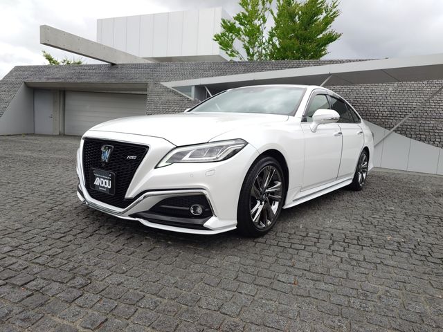 TOYOTA / CROWN sedan hybrid