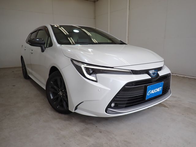 Japanese used car Ref# 1594086 TOYOTA / COROLLA TOURING HYBRID 4WD