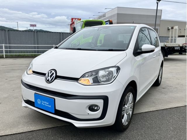 Japanese used car Ref# 1594158 VOLKSWAGEN / VOLKSWAGEN up!