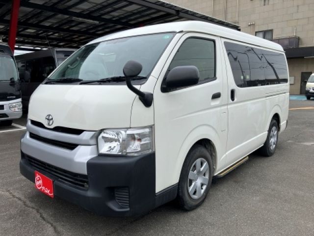 TOYOTA / HIACE wagon