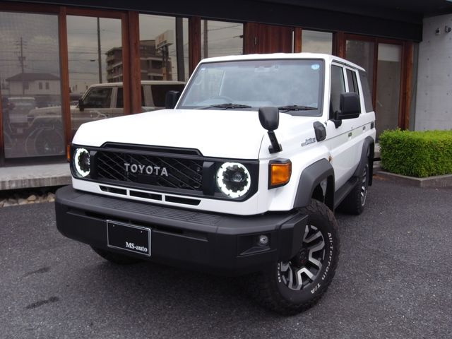 TOYOTA / LANDCRUISER 70