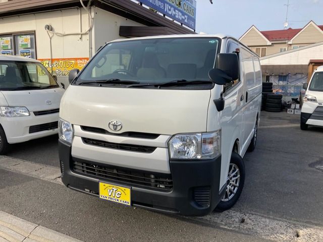 TOYOTA / HIACE van 4WD