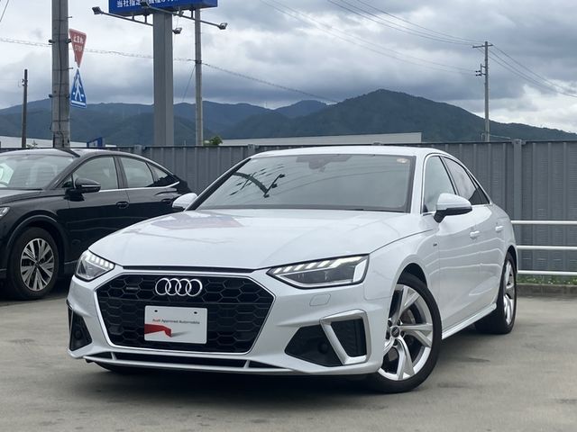 AUDI / AUDI A4