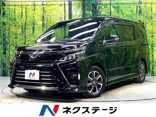 TOYOTA / VOXY