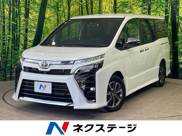 TOYOTA / VOXY