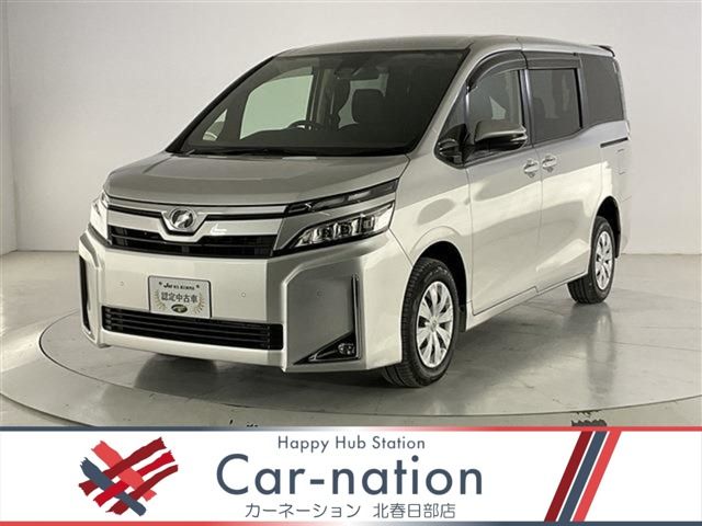TOYOTA / VOXY 4WD