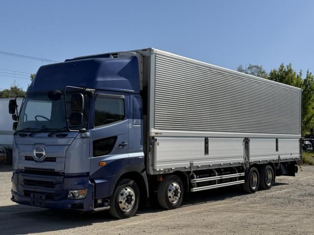 Japanese used car Ref# 1595140 HINO / PROFIA