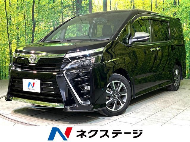 TOYOTA / VOXY