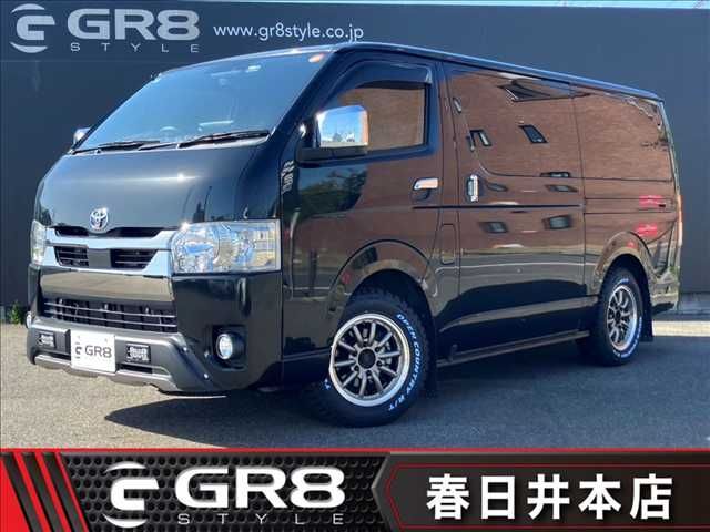 TOYOTA / HIACE van 4WD