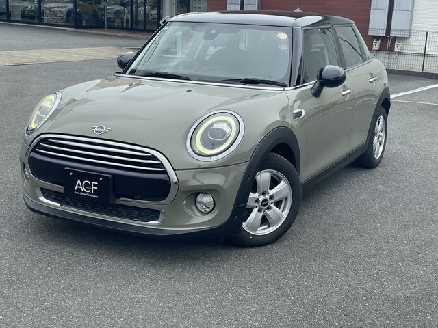 Japanese used car Ref# 1595356 BMW / MINI COOPER 5DOOR