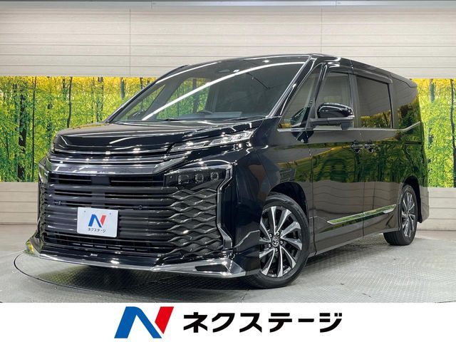 TOYOTA / VOXY HYBRID