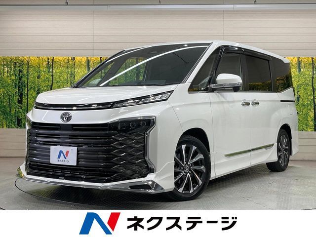 TOYOTA / VOXY