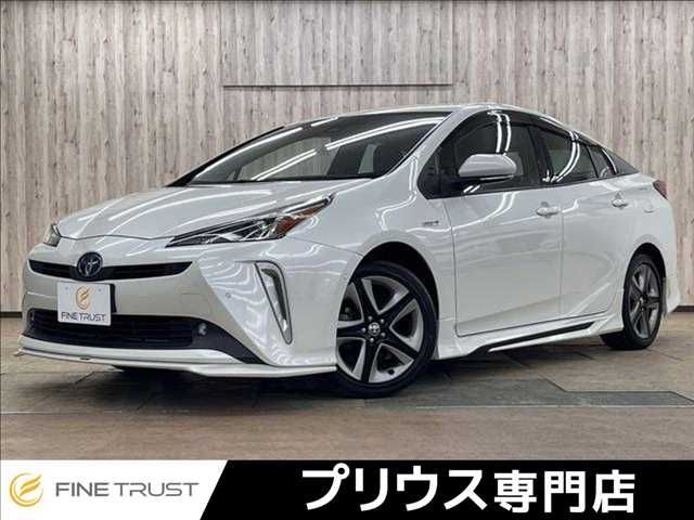 TOYOTA / PRIUS 4WD