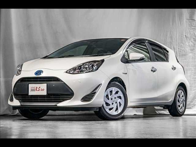 Japanese used car Ref# 1595580 TOYOTA / AQUA