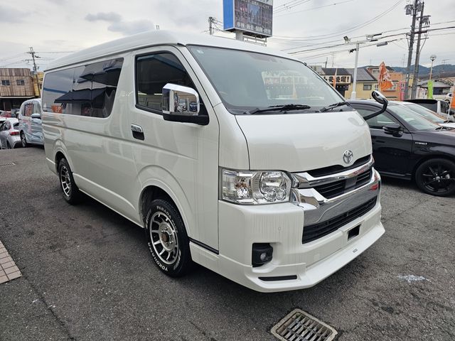 TOYOTA / HIACE wagon 4WD