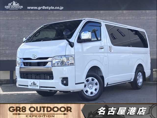 TOYOTA / HIACE van 4WD