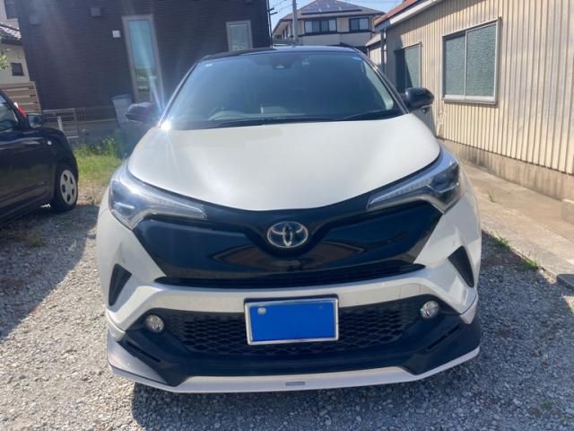 TOYOTA / C-HR