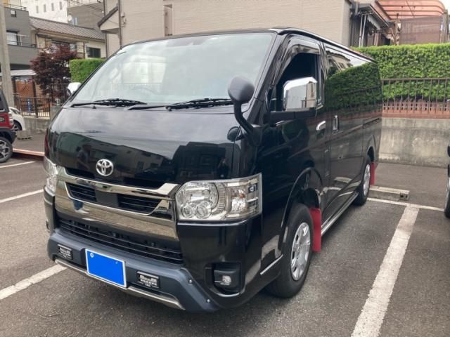 TOYOTA / HIACE van 4WD