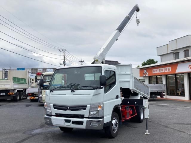 Japanese used car Ref# 1595795 MITSUBISHI / CANTER