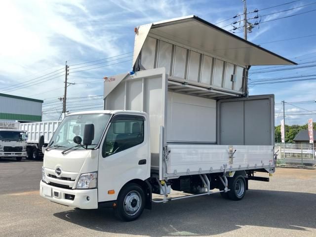 Japanese used car Ref# 1595800 HINO / DUTRO