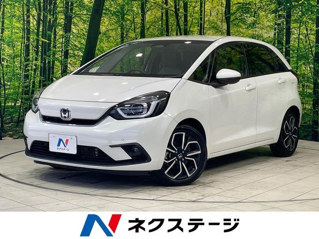 Japanese used car Ref# 1595863 HONDA / FIT e:HEV