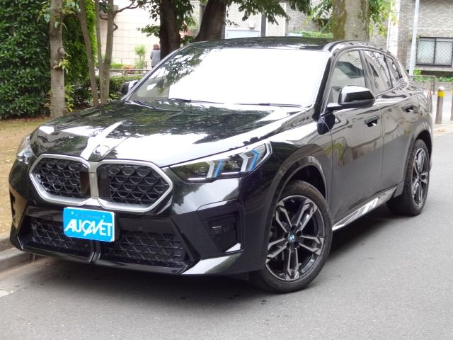 Japanese used car Ref# 1595884 BMW / BMW X2