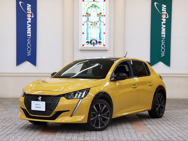 Japanese used car Ref# 1595897 PEUGEOT / PEUGEOT 208