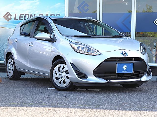 Japanese used car Ref# 1595939 TOYOTA / AQUA