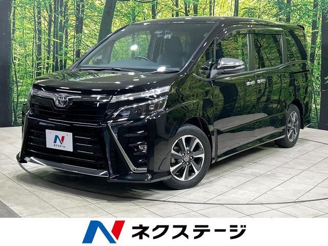 TOYOTA / VOXY