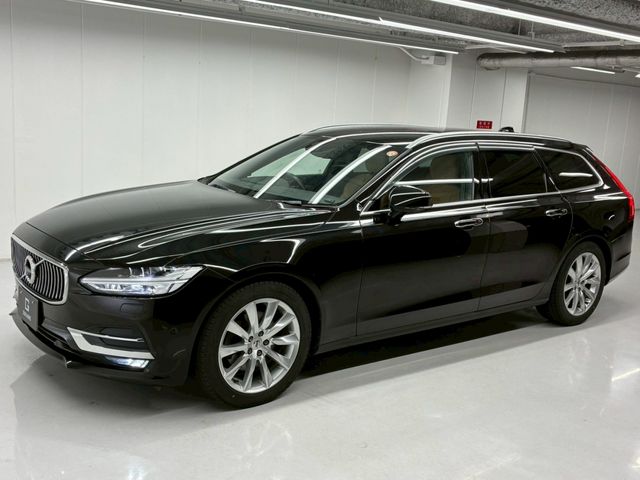 Japanese used car Ref# 1596164 VOLVO / VOLVO V90