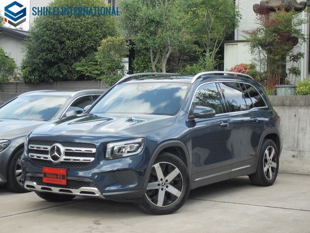 MERCEDES BENZ / MERCEDES BENZ GLB