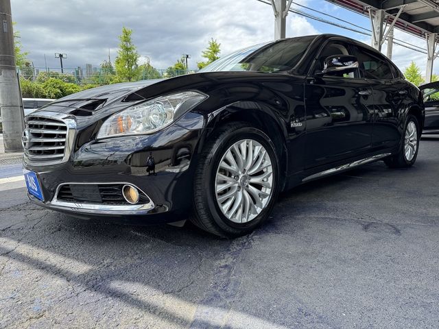 NISSAN / CIMA HYBRID
