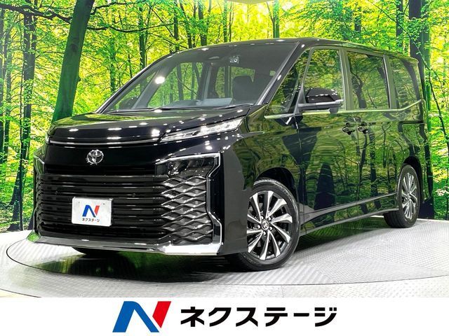 TOYOTA / VOXY