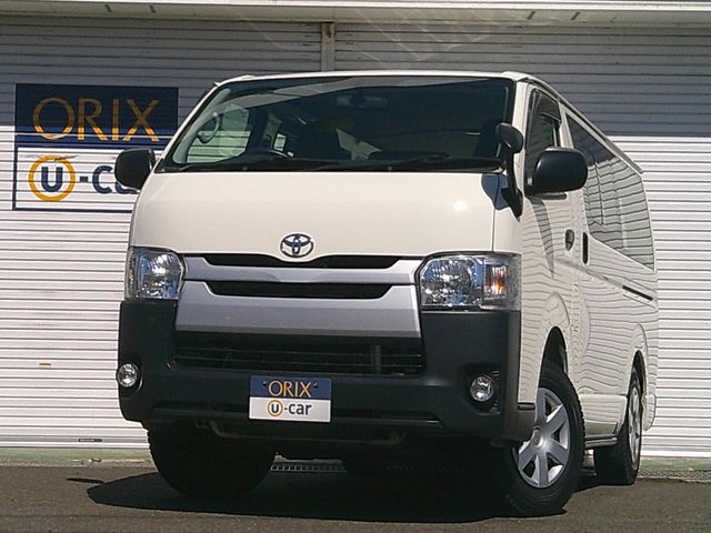 TOYOTA / HIACE van 4WD