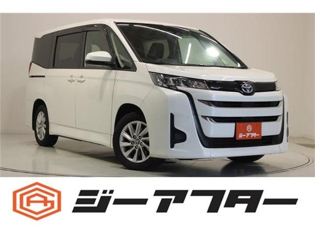 TOYOTA / NOAH HYBRID