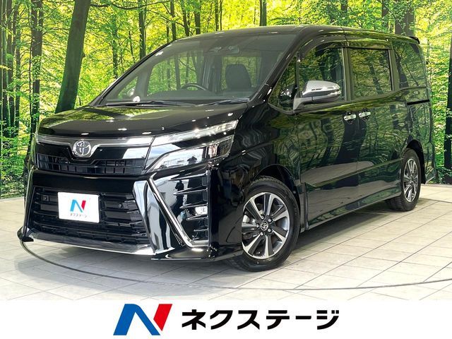 TOYOTA / VOXY