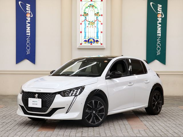 Japanese used car Ref# 1596414 PEUGEOT / PEUGEOT 208