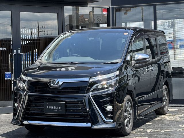 TOYOTA / VOXY