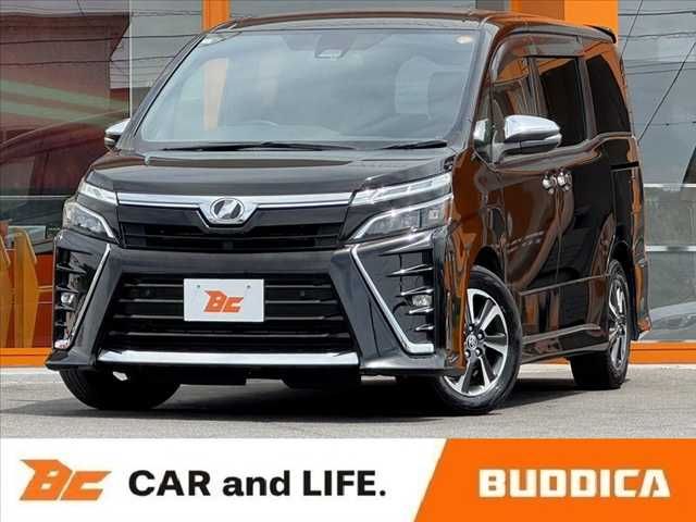 TOYOTA / VOXY