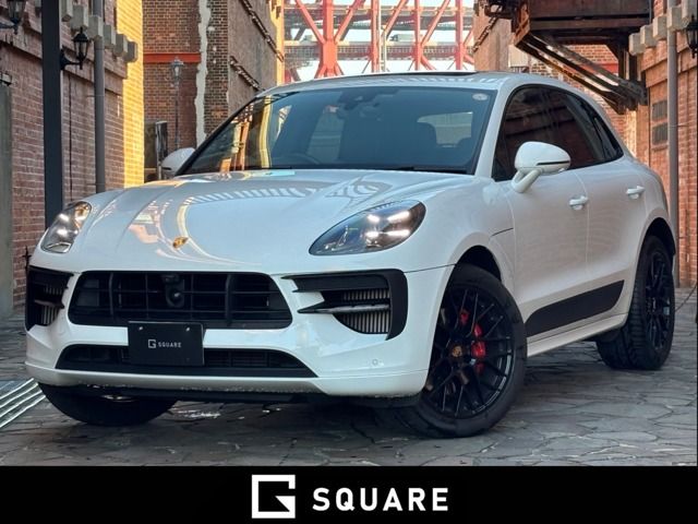 Japanese used car Ref# 1596582 PORSCHE / PORSCHE Macan