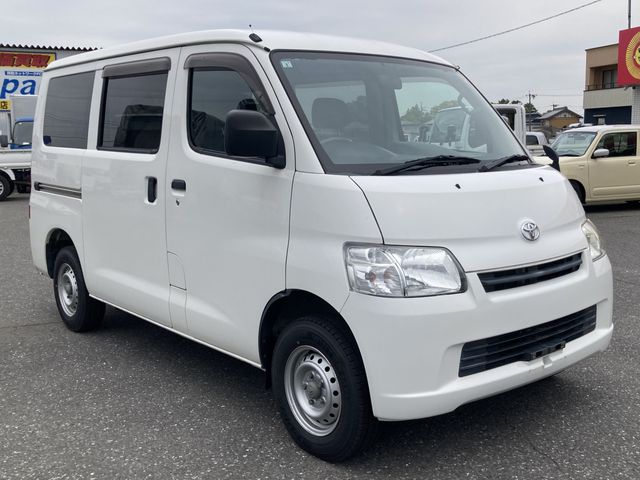 Japanese used car Ref# 1596908 TOYOTA / LITEACE van 4WD
