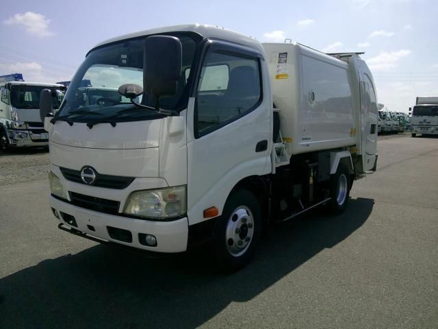 Japanese used car Ref# 1596989 HINO / DUTRO