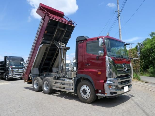 Japanese used car Ref# 1596993 HINO / PROFIA
