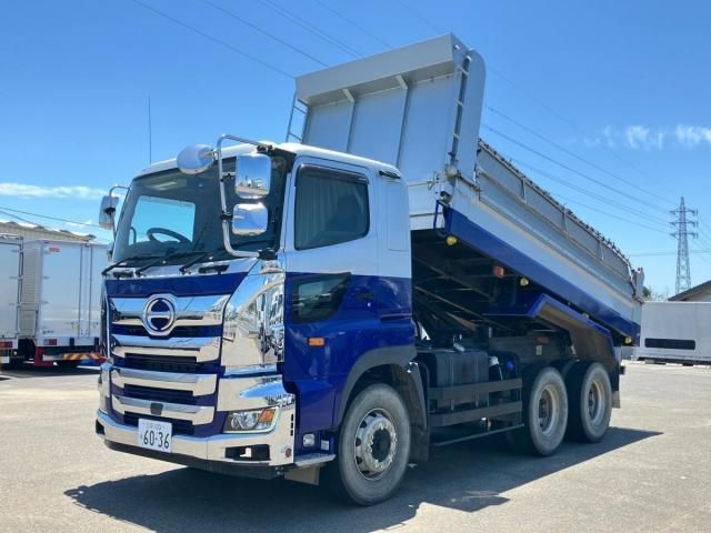 Japanese used car Ref# 1596996 HINO / PROFIA