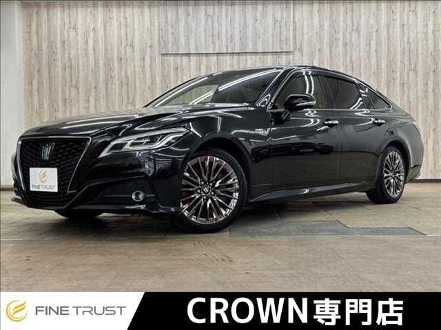 TOYOTA / CROWN sedan hybrid